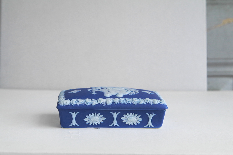 ジャスパーウェアマッチボックス　wedgwood ウエッジウッド　イギリス　アンティークストリュフ