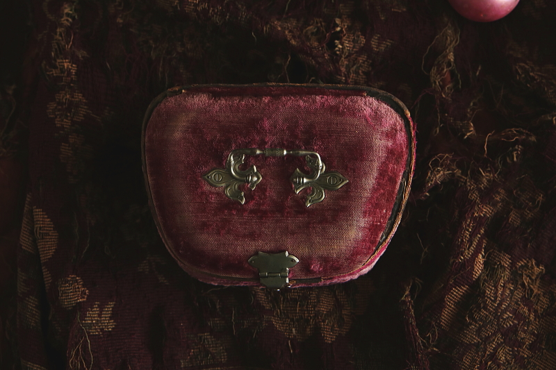 ベロアのソーイングボックス フランス アンティークストリュフ