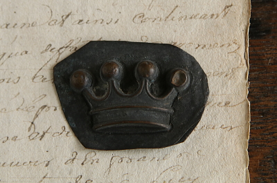 小さな王冠のブリキモールド　ヨーロッパ アンティークストリュフ