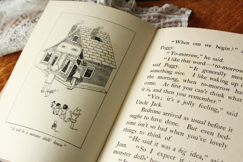 アンティークブック　児童書 peggyandjoan appleton cradoc イギリス　アップルトン