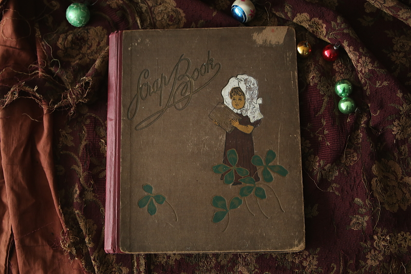 ヴィクトリアンスクラップブック　イギリス　デコパージュ アンティークストリュフ