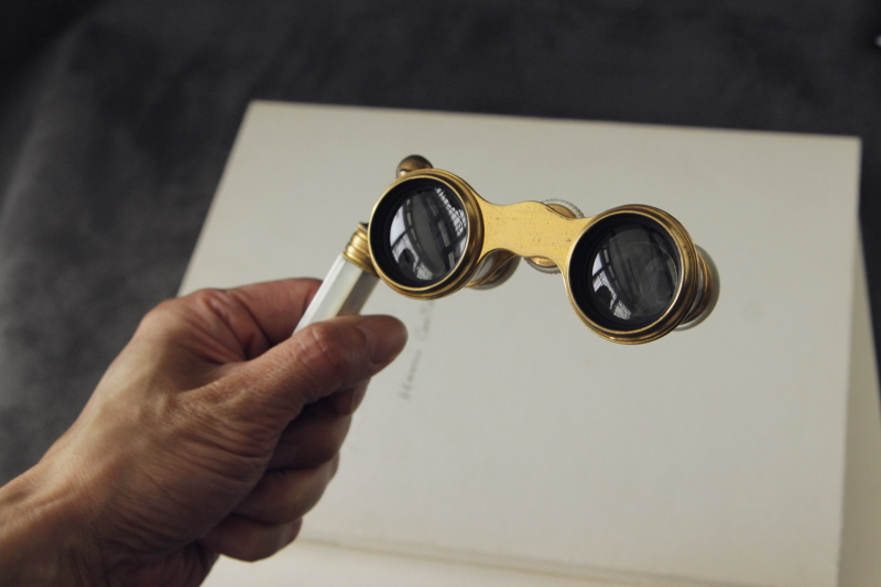 アンティークオペラグラス　マザーオブパール　ビノキュラー　双眼鏡　フランス