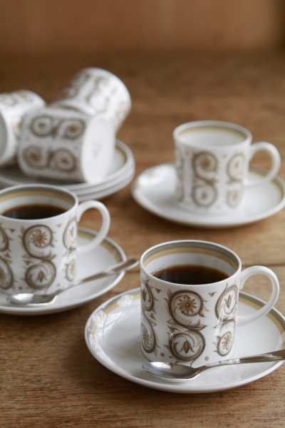 スージークーパー　Susie Cooper　venetia コーヒーカップソーサー　イギリス　アンティークストリュフ