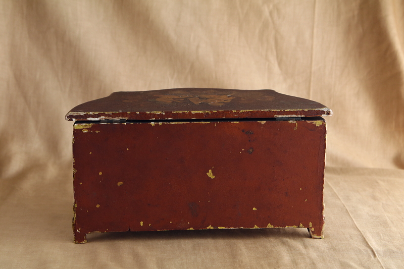 ミニチュア家具のトリンケットボックス　天使　妖精　フランス アンティークストリュフ