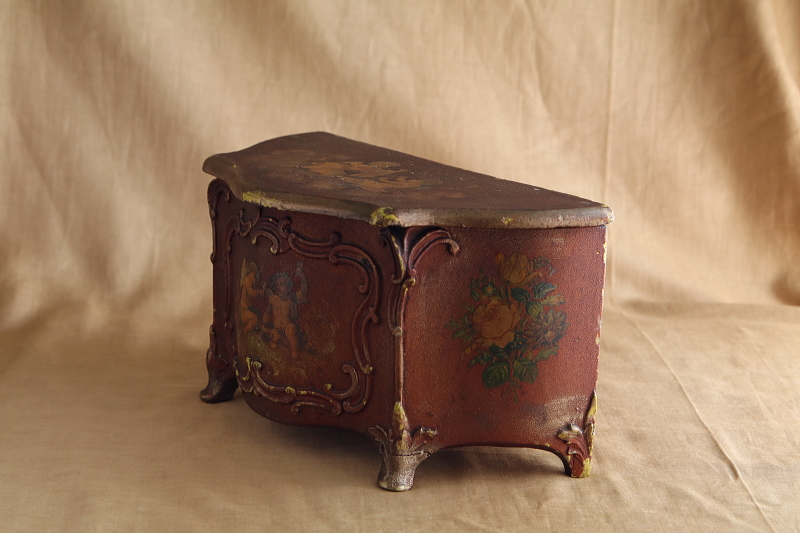 ミニチュア家具のトリンケットボックス　天使　妖精　フランス アンティークストリュフ