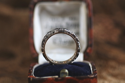 ゴールドアンドシルバー　コンビネーションエタニティリング　イギリス アンティークストリュフ