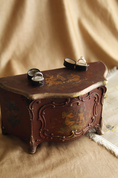 ミニチュア家具のトリンケットボックス　天使　妖精　フランス アンティークストリュフ