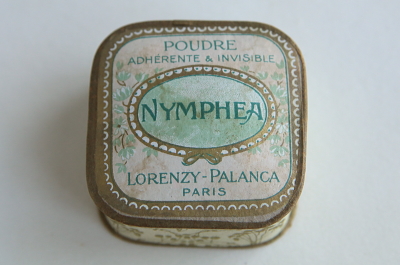 アンティーク紙箱　パウダーボックス　nymphea フランス