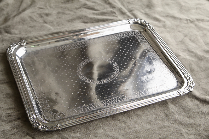 リボンのエングレーヴィングトレイ　フランス アンティークストリュフ