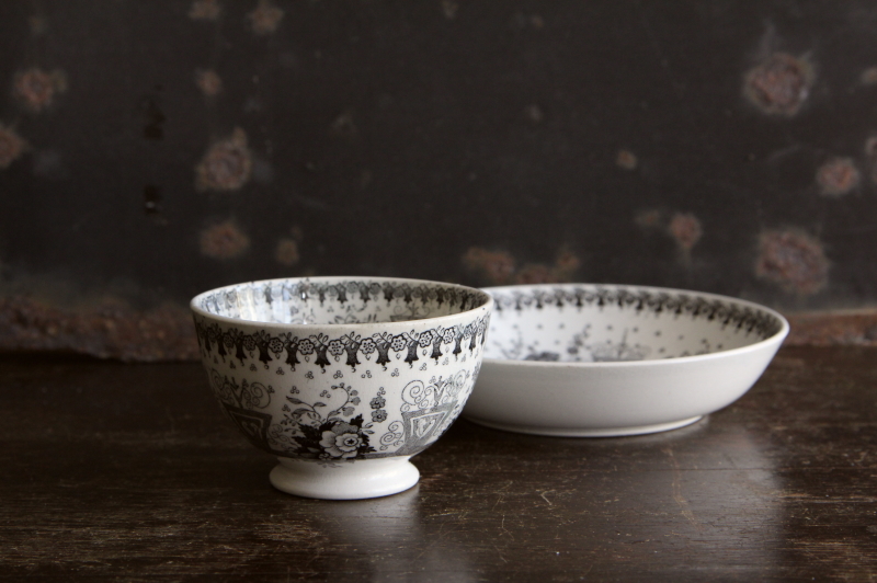 アンティークティーボウル ソーサー william smith ヴィクトリアン