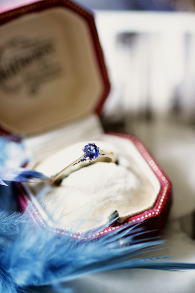 アンティークヴィンテージジュエリー　ブルーサファイアソリテールリング指輪　イギリス