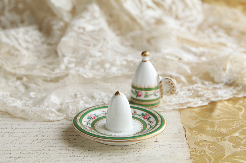 ハンドペイントキャンドルスナッファー　バラ　蝶々　イギリス　ヴィクトリアン アンティークストリュフ