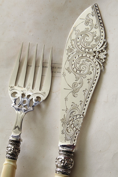 アイボリーハンドル　フィッシュカーバーズ　イギリス アンティークストリュフ