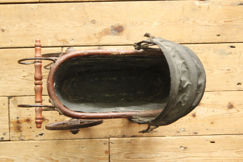 * antique pram ❀ 木製 ミニチュア ベビーカー 20241108155932_2_1.jpg