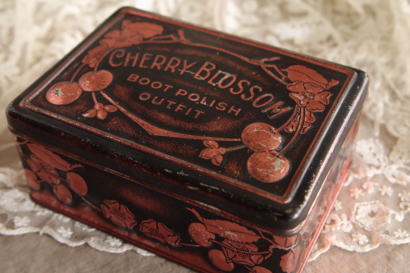 アンティークティンボックス　ブリキ缶　CHERRY BROSSOM イギリス