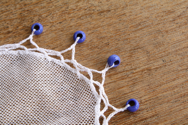 ガラスビーズのジャグカバー　イギリス アンティークストリュフ