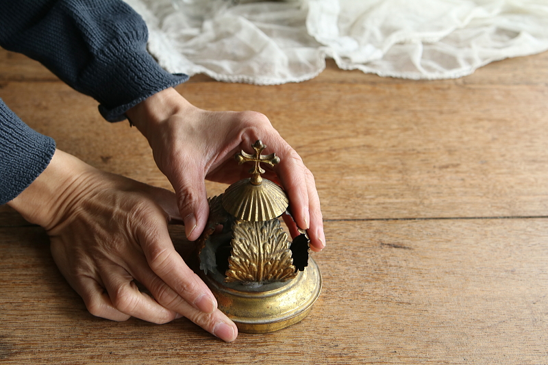 ブラスのランタントップ　フランス アンティークストリュフ 20251224