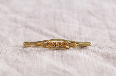 デッドストックピンブローチ　フランス　アンティークストリュフ