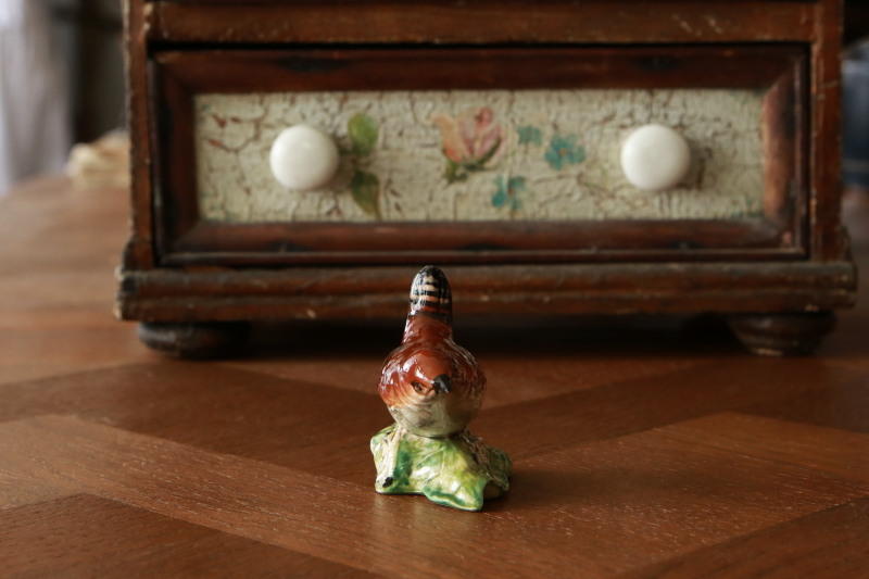 小鳥のフィギュリン　beswick pottery イギリス　アンティークストリュフ