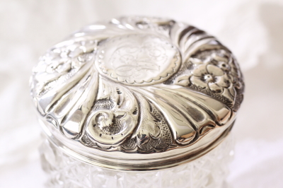 アンティークカットガラスパウダーケース スターリングシルバー