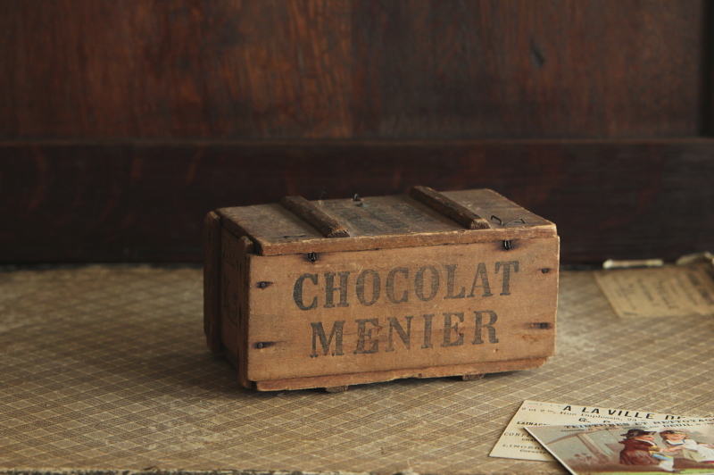 アンティークショコラムニエ　chocolat menier 木箱　フランス　ウッドコンテナ