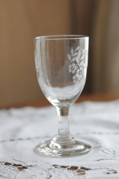 アンティークステムグラス　ワイングラス　吹きガラス　バラ　スズラン　フランス