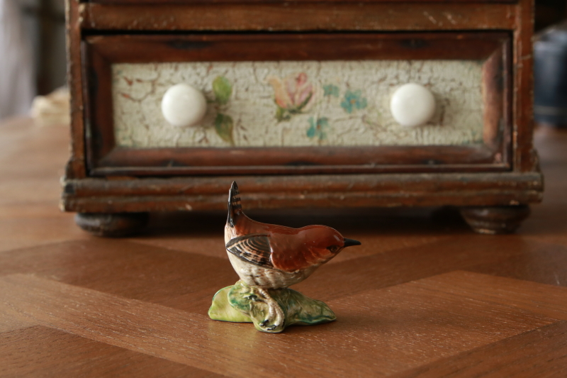 小鳥のフィギュリン　beswick pottery イギリス　アンティークストリュフ