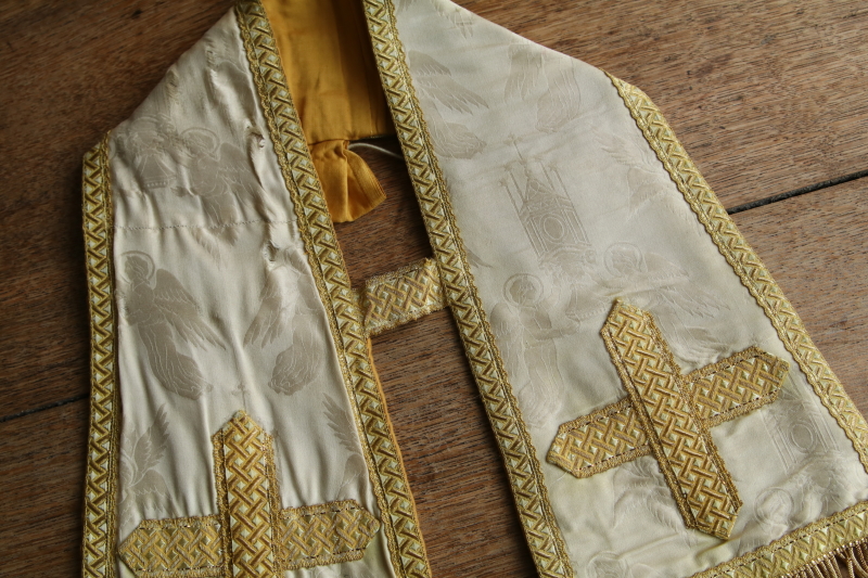 天子のシルクダマスクの聖衣　フランス アンティークストリュフ 20251224