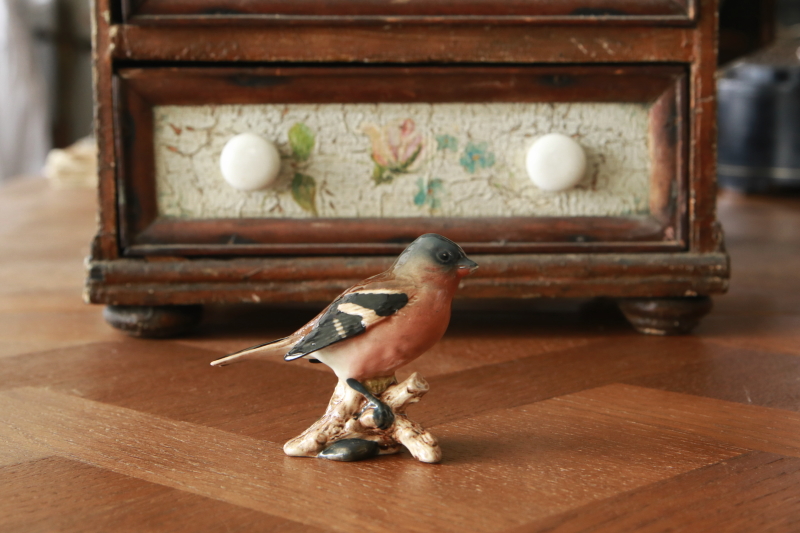 小鳥のフィギュリン　beswick pottery イギリス　アンティークストリュフ