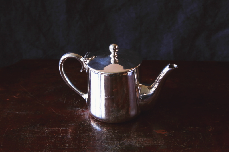 レストランウェア　ハーフパイントティポット　gladwin cooper brothers イギリス アンティークストリュフ