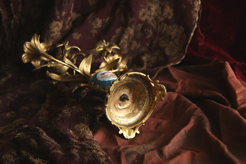 天使のブロンズキャンディラブラ　フランス アンティークストリュフ