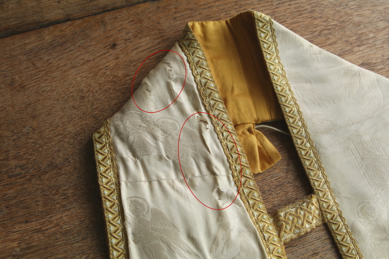 天子のシルクダマスクの聖衣　フランス アンティークストリュフ 20251224