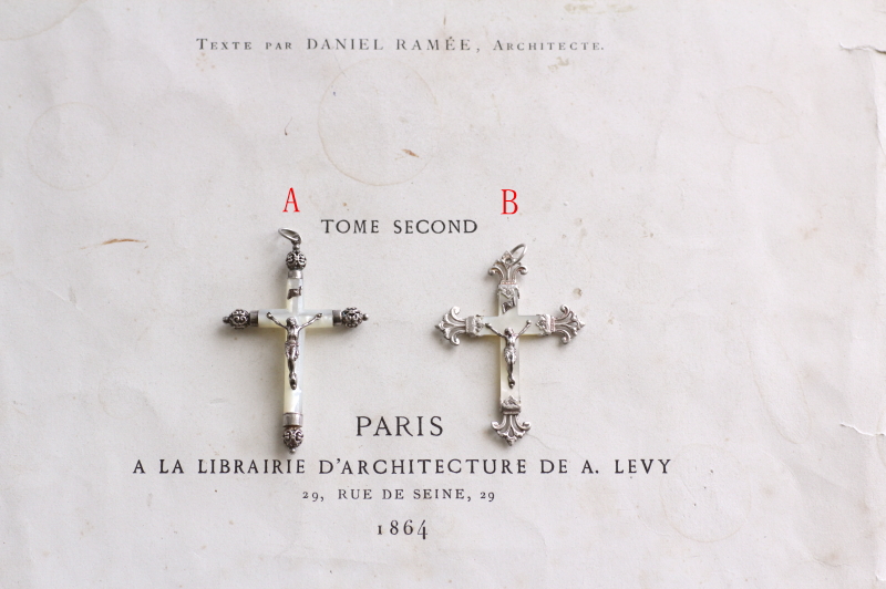 アンティーククロスペンダント　マザーオブパール　十字架　フランス　ブロカント