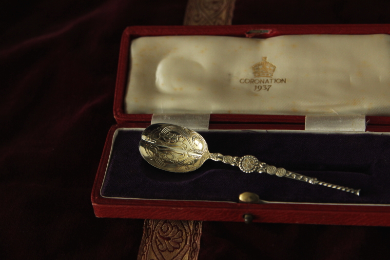 アンティークシルバースプーン　anointing spoon　アノインティングスプーン　コロネーション　イギリス