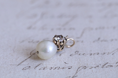 ダイヤモンド　セミバロックパール　ヴィンテージペンダント　アンティークストリュフ