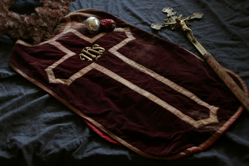 アンティークベルベット祭服　コスチューム　カトリック　教会　キリスト教　フランス