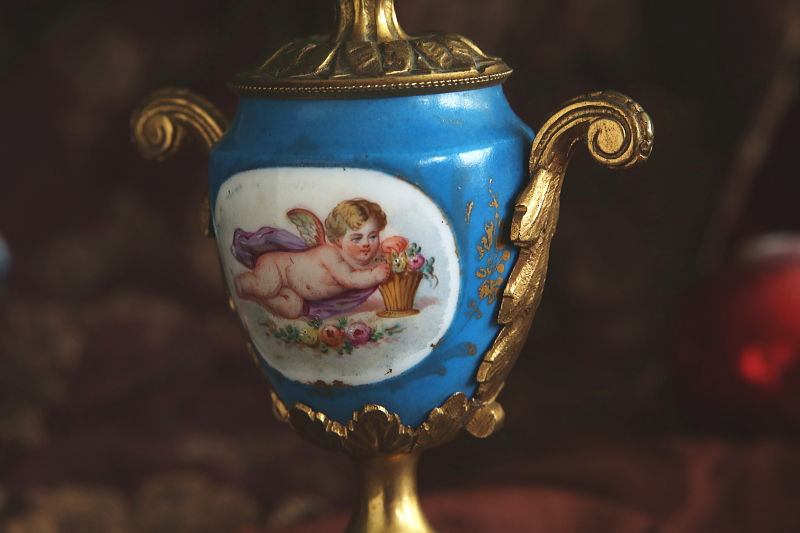 天使のブロンズキャンディラブラ　フランス アンティークストリュフ