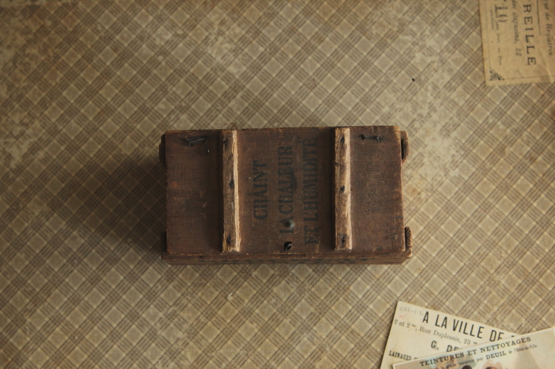アンティークショコラムニエ chocolat menier 木箱 フランス ウッド