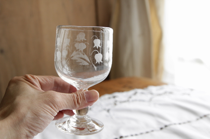 アンティークステムグラス　ワイングラス　吹きガラス　バラ　スズラン　フランス