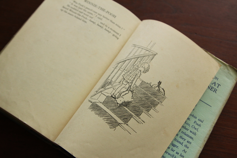 アンティークブック 古書 A,A,milne ミルン くまのプーさん