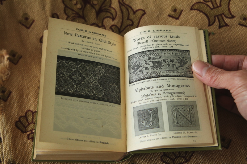 DMCの刺繍百科 ENCYCLOPEDIA　OF NEEDLEWORK　英語版　フランス