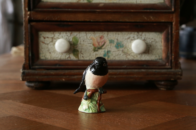 小鳥のフィギュリン　beswick pottery イギリス　アンティークストリュフ