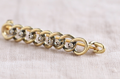 デッドストックピンブローチ　フランス　アンティークストリュフ