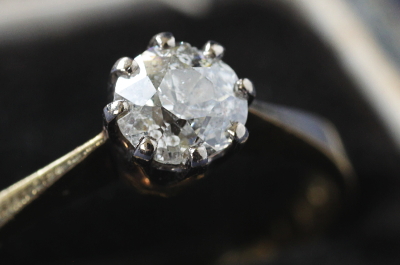 アンティークダイヤモンドソリテールリング　指輪　エンゲージリング　0.50カラット　イギリス