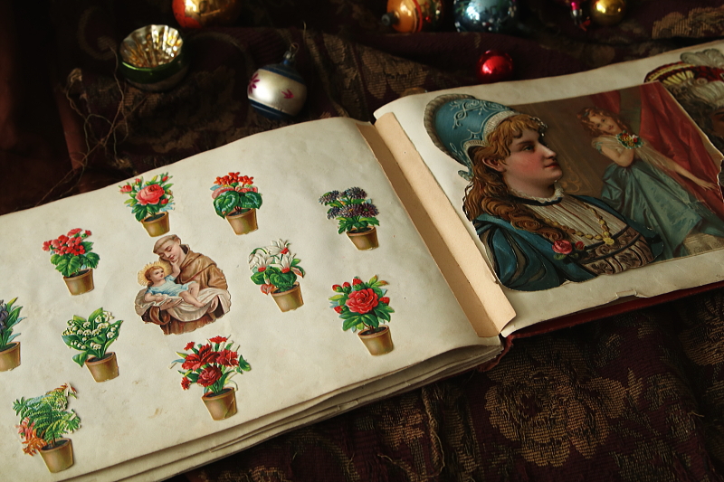 ヴィクトリアン　クロモスアルバム　イギリス アンティークストリュフ