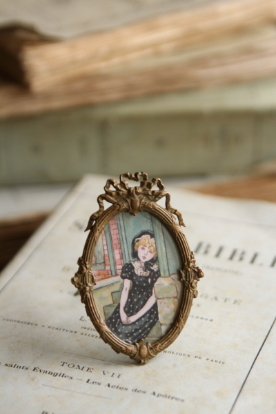 アンティークフォトフレーム リボン フランス 20190514【Antiques