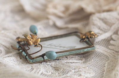 小さなスーベニールフォトスタンド　フランス アンティークストリュフ