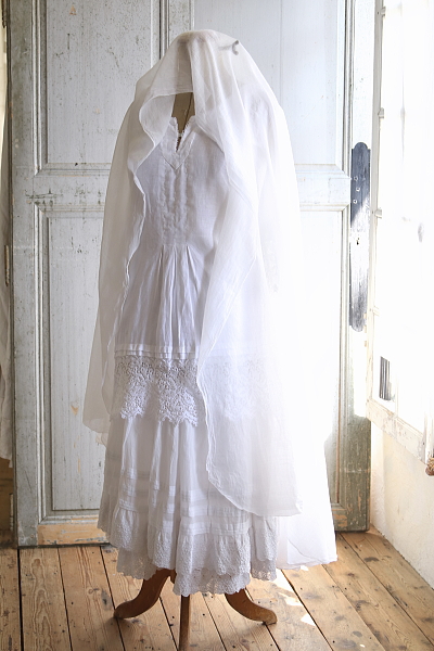 コットンローン　ウエディングベール　イギリス アンティークストリュフ