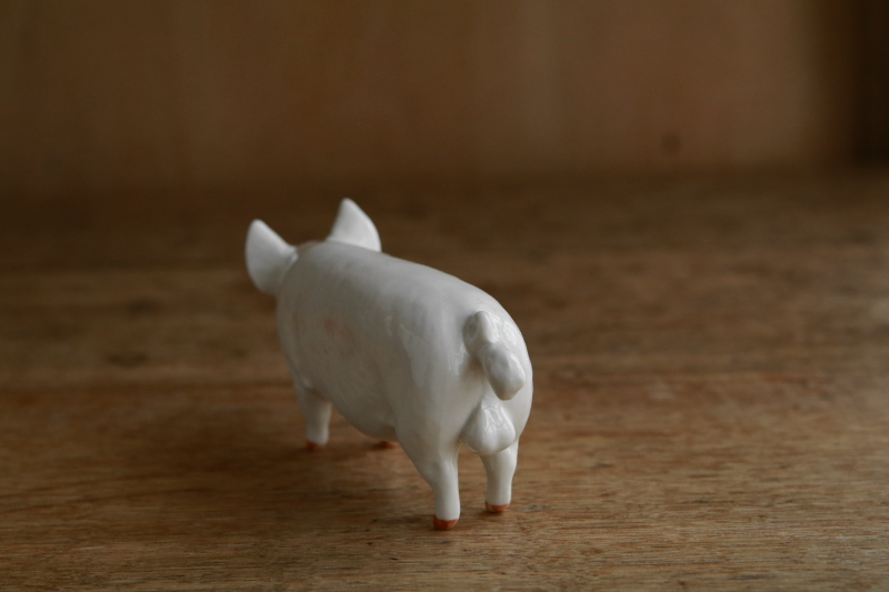 Beswick Pottery　べズウィック　ブタのフィギュリン　アンティークストリュフ