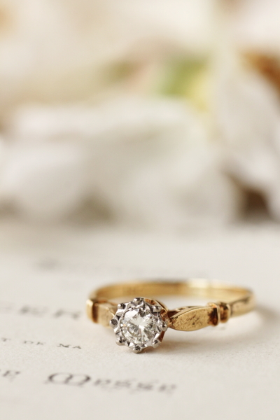 アンティークソリテールダイヤモンドリング ヴィンテージジュエリー エンゲージリング 婚約指輪 ブリリアントカット イギリス アンティークス